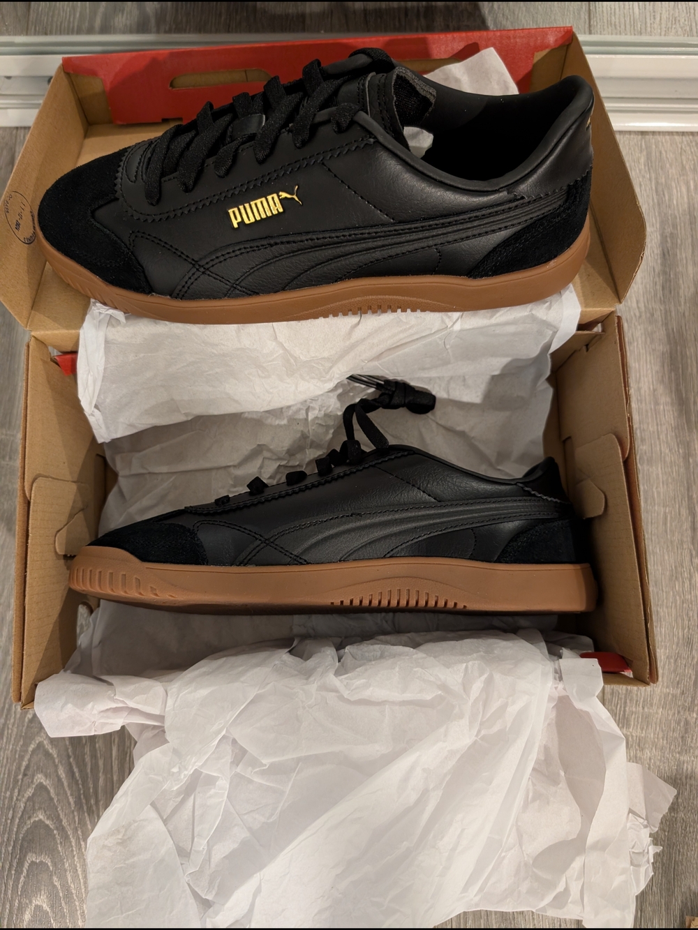 Puma Men’s Black Leather Sneakers